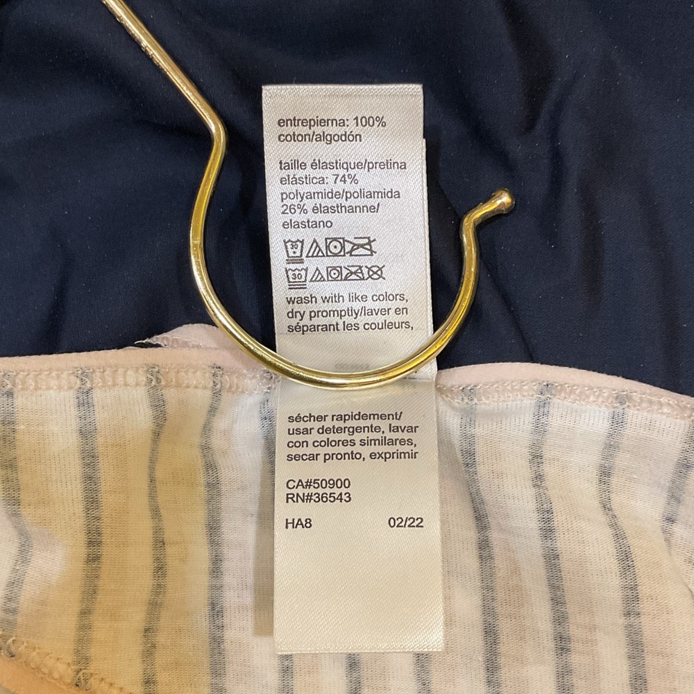 NWT Calvin Klein Striped Thong Size Small - Picture 5 of 6